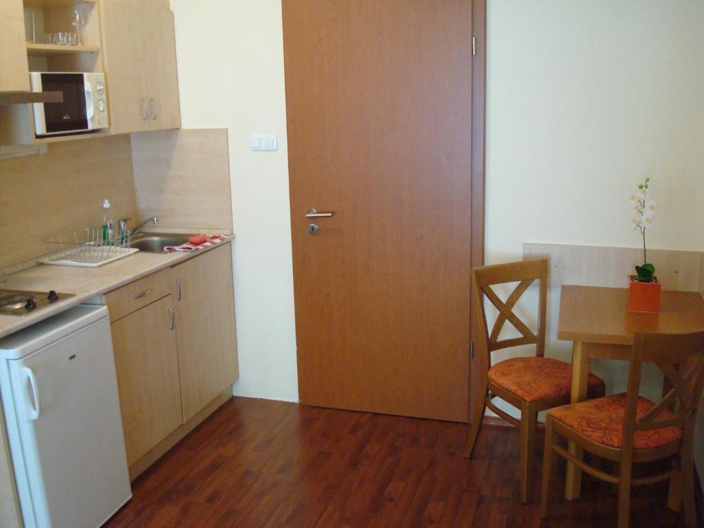 Carpe Diem Apartment Hajdúszoboszló Szoba fotó